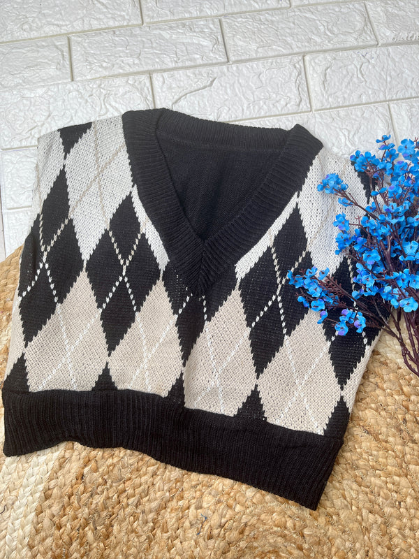 Trendy V-Neck Black Sweater-Vest