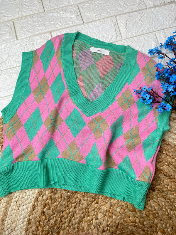 Cozy V-Neck Multicolor Sweater-Vest