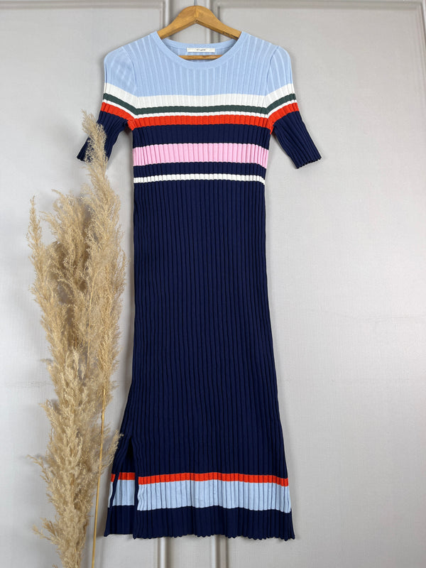 Trendy Blue Straight-Fit Woollen Dress