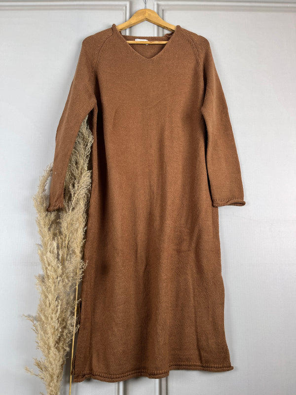 Simplicity Brown Straight-Fit Woollen Dress