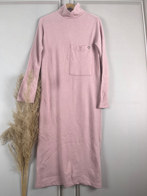 Simplicity Pink Straight-Fit Woollen Dress