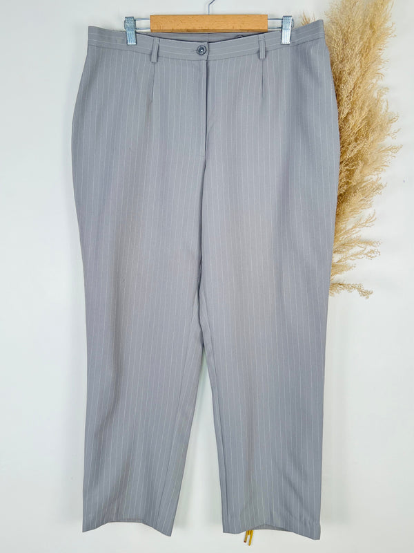 Gray High-Waist Mom-Fit Pants