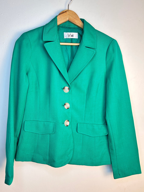 Regular Buttoned Solid Green Blazer