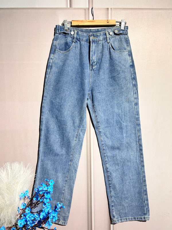 High-Waist Blue Straight-Fit Jeans