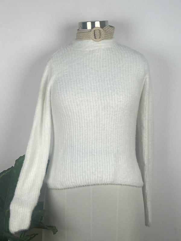 Simplicity Round-Neck White Sweater