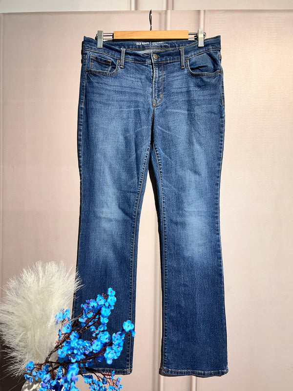 Mid-Waist Shaded-Blue Straight-Fit Jeans