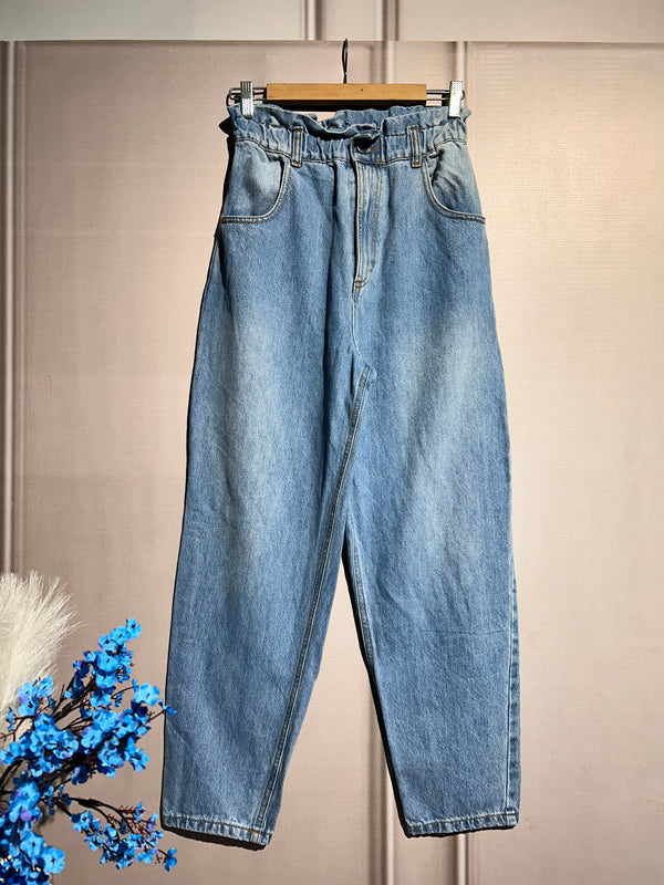 High-Waist Blue Mom-Fit Jeans