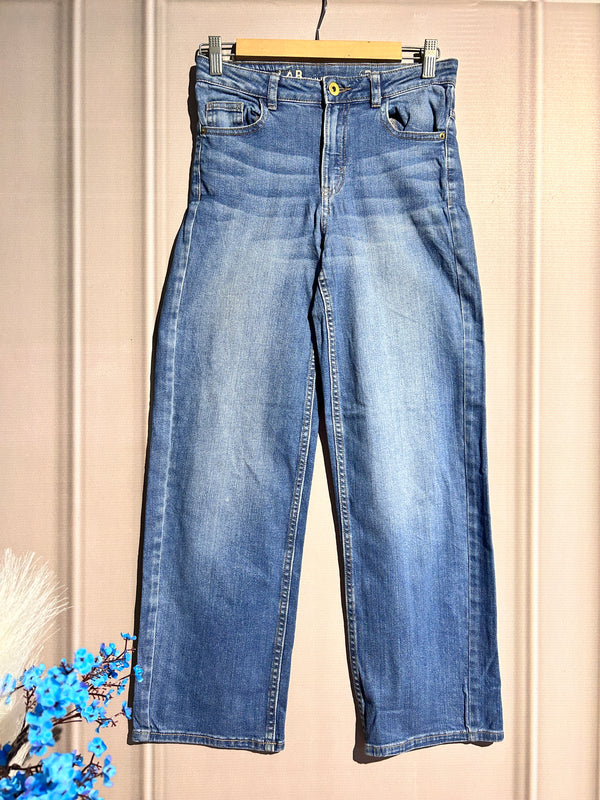 Mid-Waist Shaded-Blue Wide-Leg Jeans