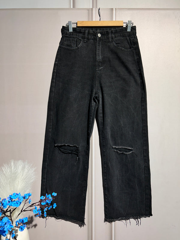 High-Waist Ribbed Black Straight-Fit Jeans